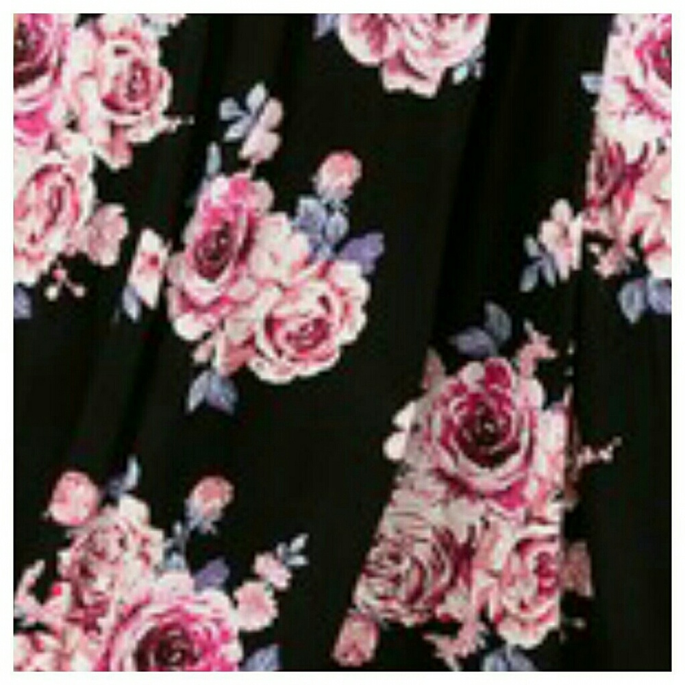 "Carrie" Floral Dress - Picture 4 of 4